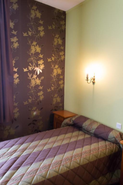 La Tete Noire Hotel Montrichard Luaran gambar